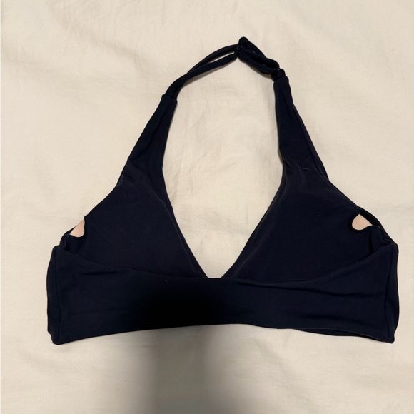 Violate the Dresscode Twist Halter Sports Bra - Picture 4 of 6